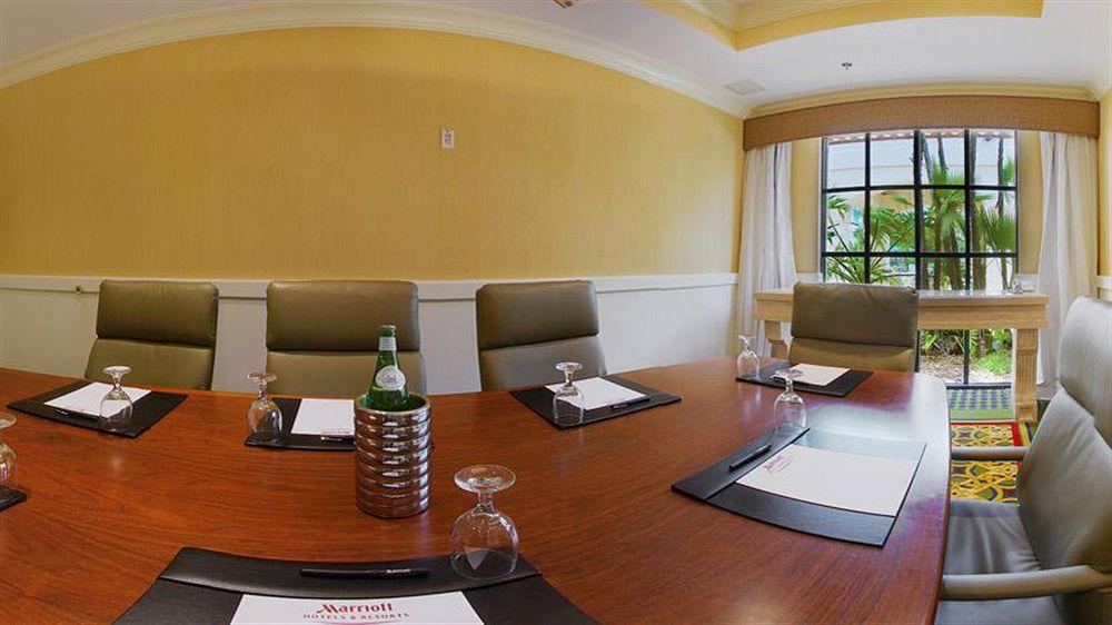 Palm Beach Gardens Marriott Экстерьер фото
