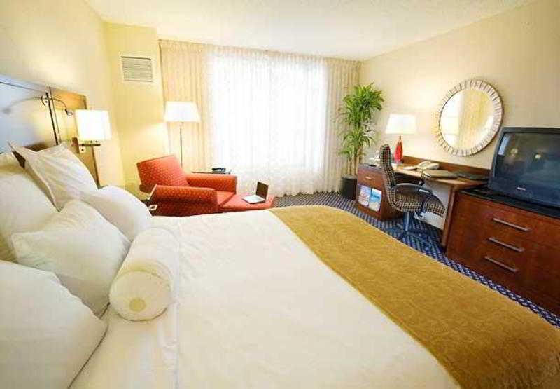Palm Beach Gardens Marriott Экстерьер фото