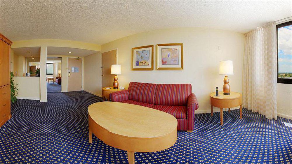 Palm Beach Gardens Marriott Экстерьер фото